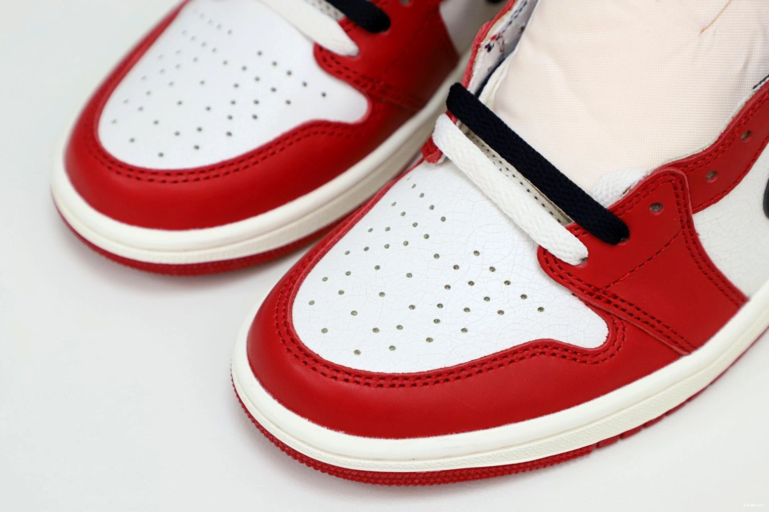 JORDAN “CHICAGO” 1 REIMAGINED 2022 FOUND LOST AND AIR 1005